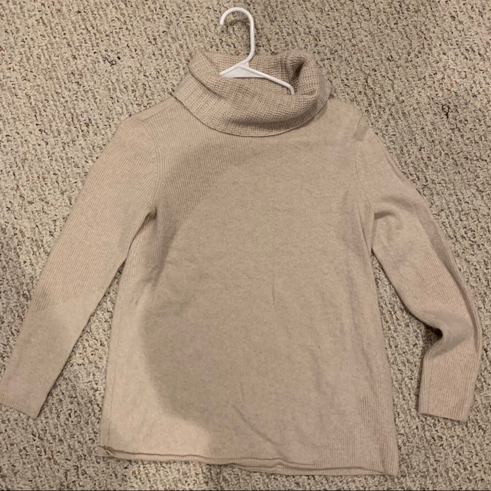 Vineyard Vines🐳Cashmere Sweater